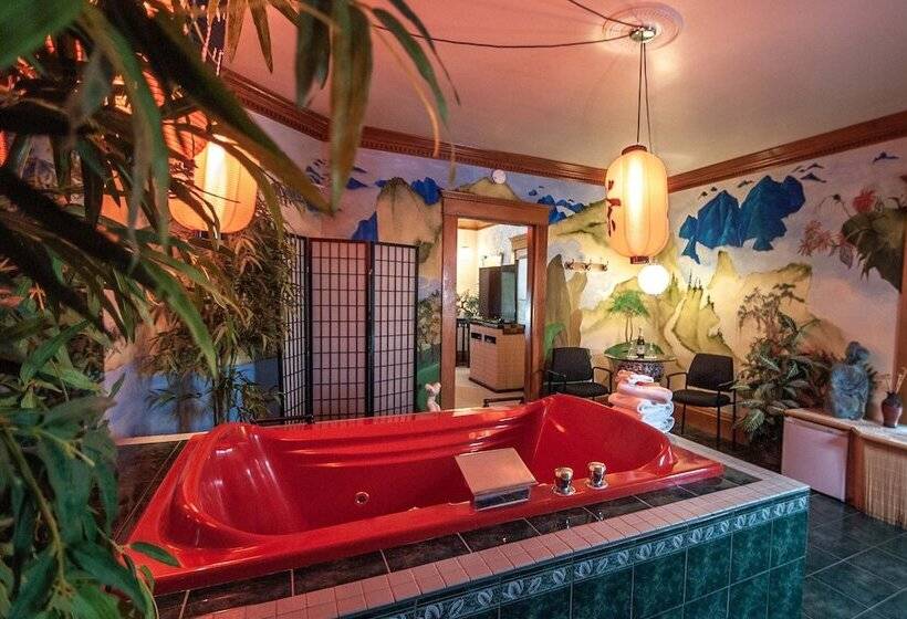 住宿加早餐  The Anniversary Inn   Logan