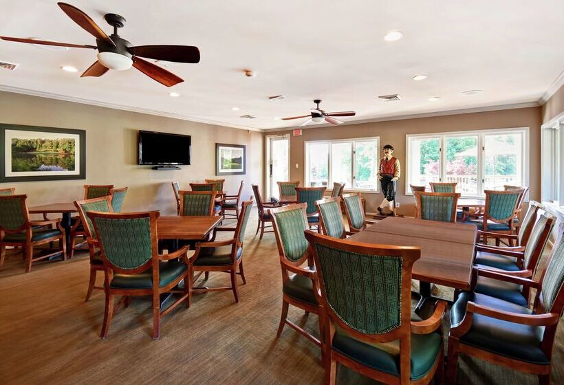 Embassy Suites Greenville Golf Resort & Conference Center