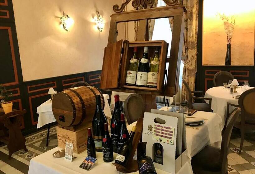 호텔 De La Basilique