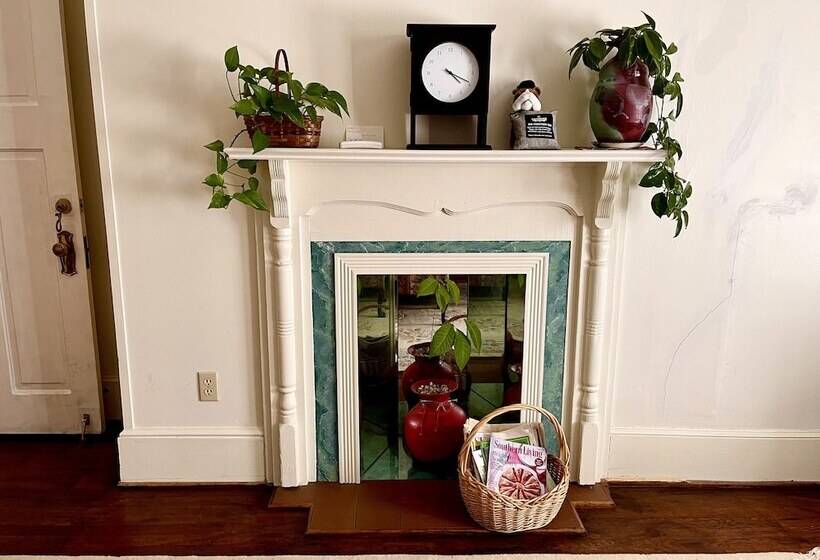 Greenwood Bed & Breakfast