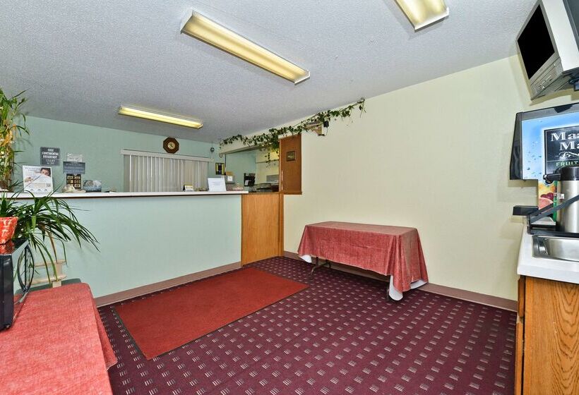 ホテル Americas Best Value Inn Champaign