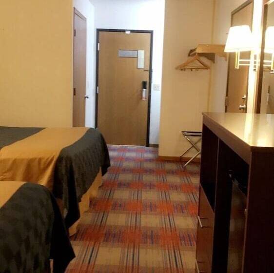 ホテル Americas Best Value Inn Champaign