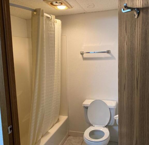 ホテル Americas Best Value Inn Champaign