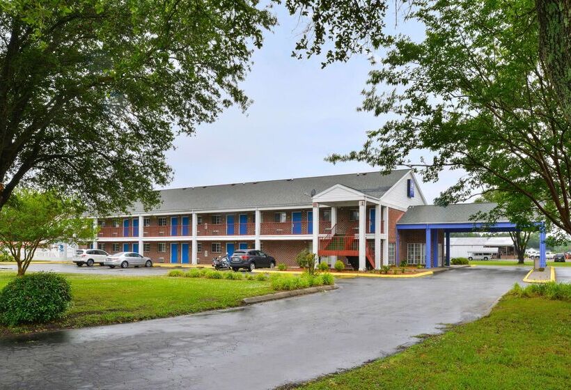 ホテル Americas Best Value Inn Edenton
