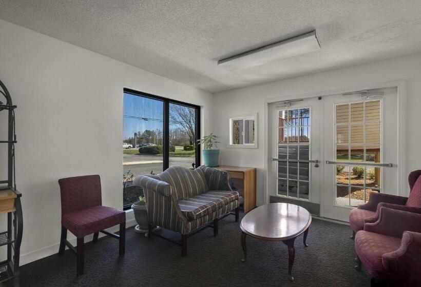 ホテル Americas Best Value Inn Edenton