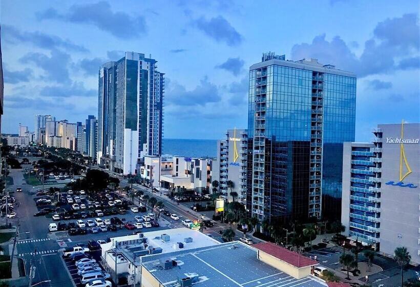 هتل Aqua Beach Inn