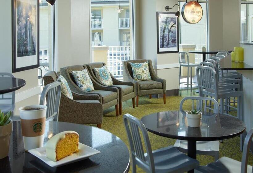 فندق Atlanta Evergreen Lakeside Resort