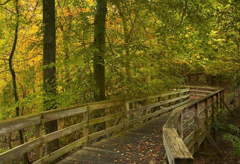 فندق Atlanta Evergreen Lakeside Resort