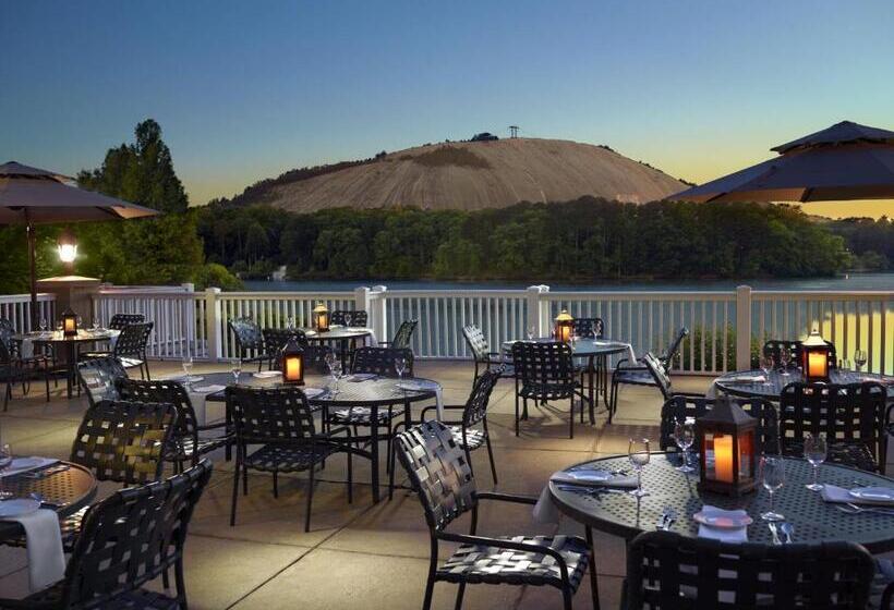 ホテル Atlanta Evergreen Lakeside Resort