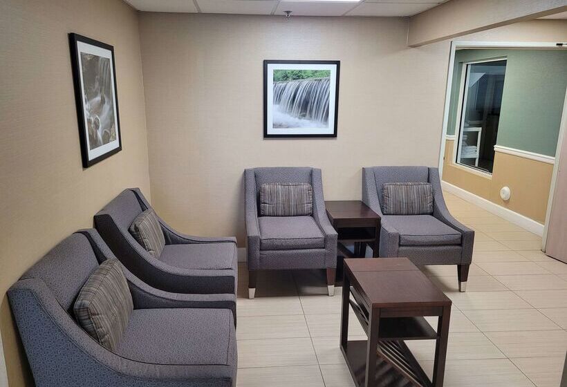 Отель Best Western Airport Inn