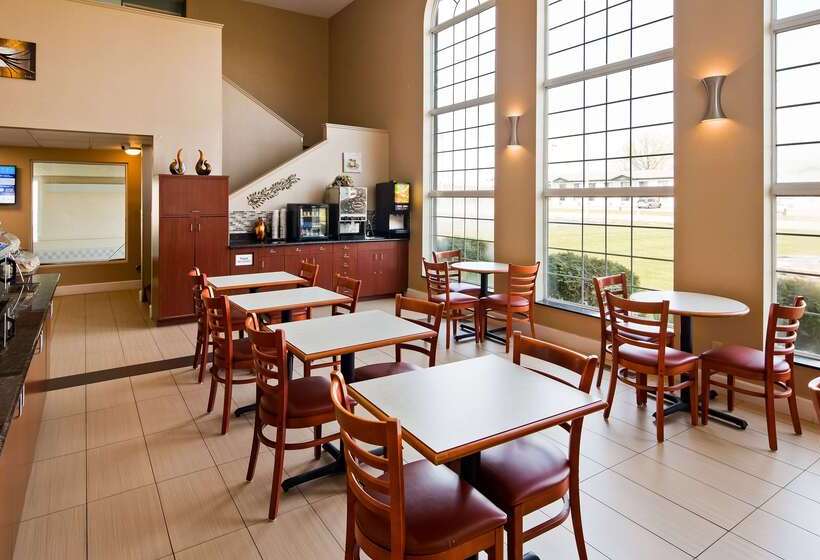 Отель Best Western Airport Inn