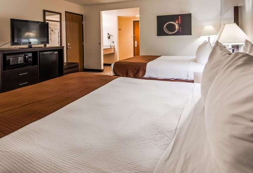 בית מלון כפרי Best Western Pahrump Oasis