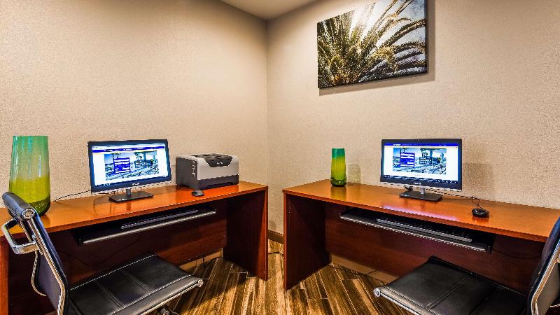 בית מלון כפרי Best Western Pahrump Oasis