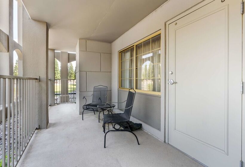 فندق Best Western Plus Boomtown Casino