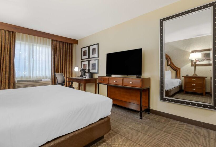 فندق Best Western Plus Boomtown Casino