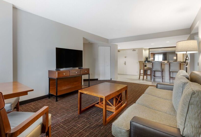 فندق Best Western Plus Boomtown Casino