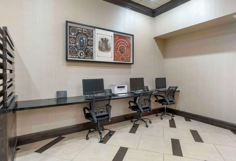 فندق Best Western Plus Boomtown Casino