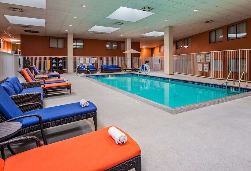 فندق Best Western Plus Boomtown Casino