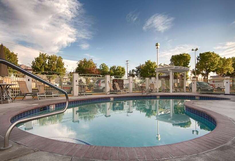 בית מלון כפרי Best Western Plus Gold Country Inn