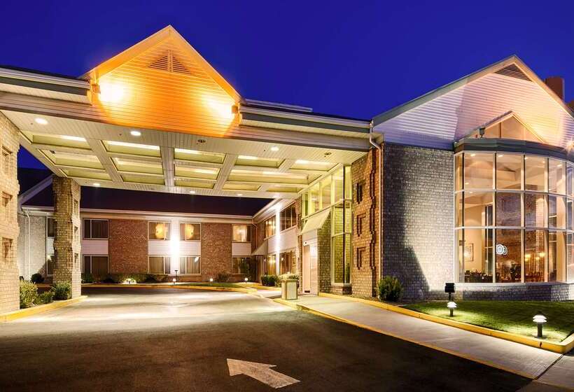 فندق Best Western Plus Gold Country Inn