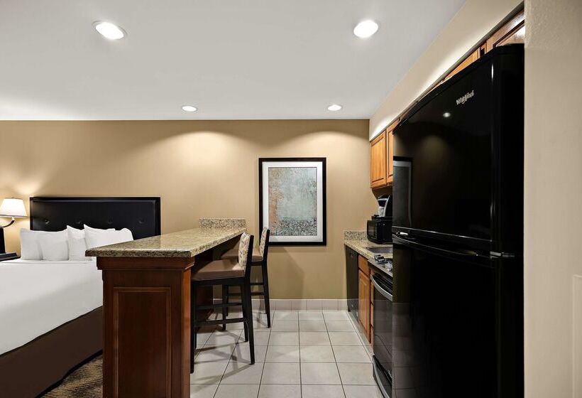 בית מלון כפרי Best Western Plus Gold Country Inn