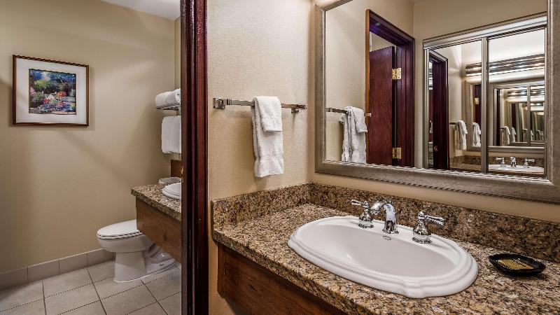בית מלון כפרי Best Western Plus Gold Country Inn