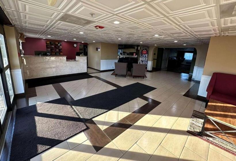 فندق Americinn By Wyndham Woodstock Il