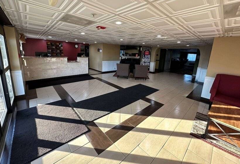 فندق Americinn By Wyndham Woodstock Il