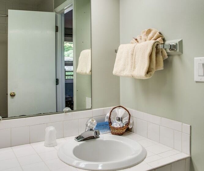 فندق Boxwood Lodge Blowing Rock Near Booneuniversity