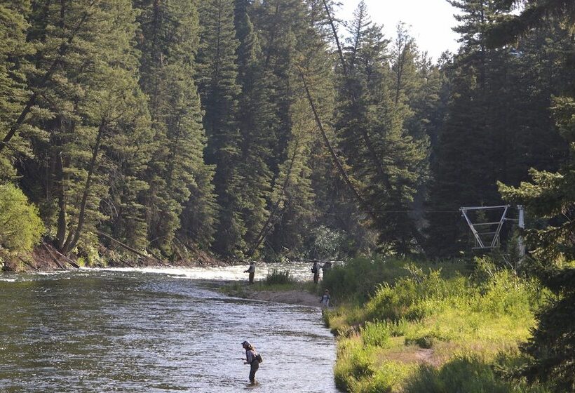 호텔 Brandin  Iron Inn