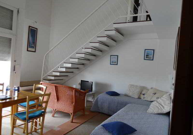 Brit Hotel Hermitage