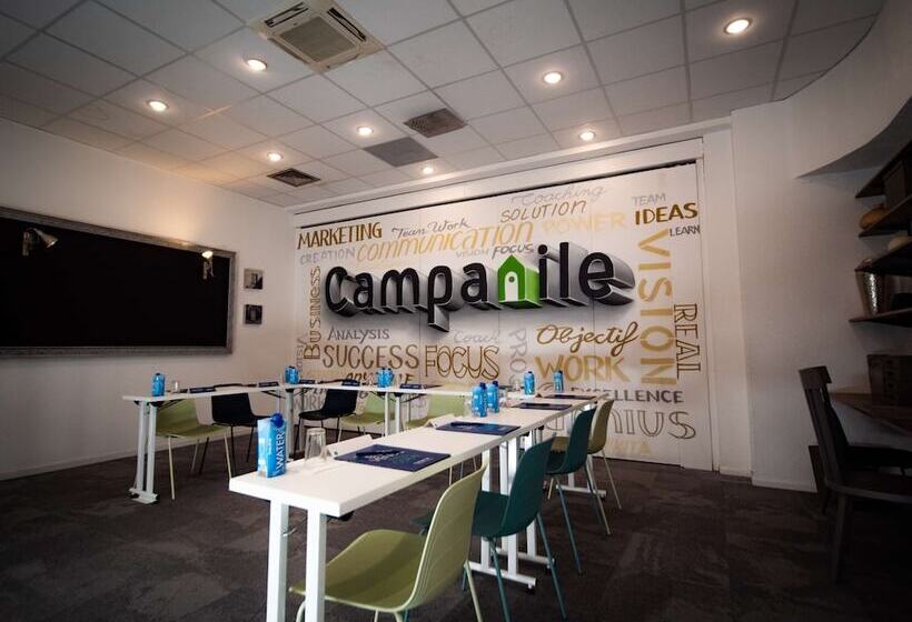 ホテル Campanile Nice Aéroport