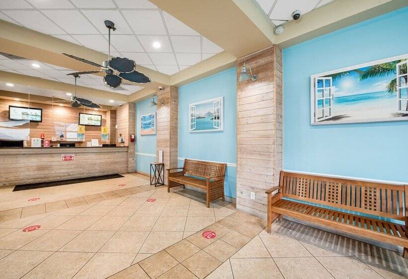 هتل Carolinian Beach Resort