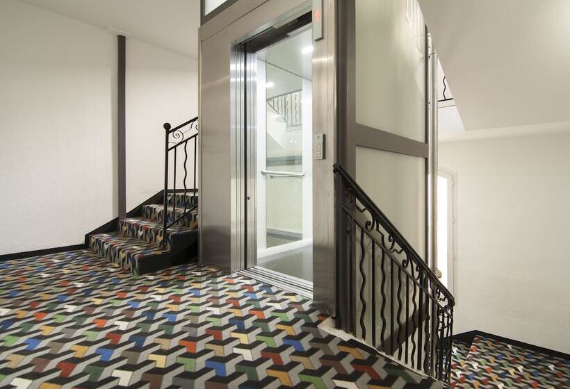 בית מלון כפרי Carre Vieux Port