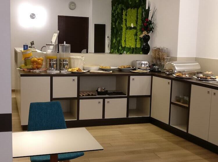 בית מלון כפרי Carre Vieux Port