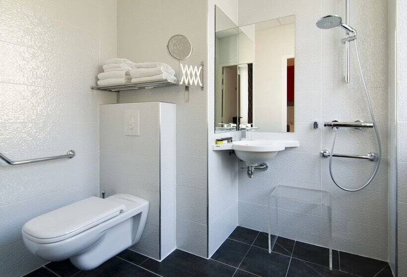 בית מלון כפרי Carre Vieux Port