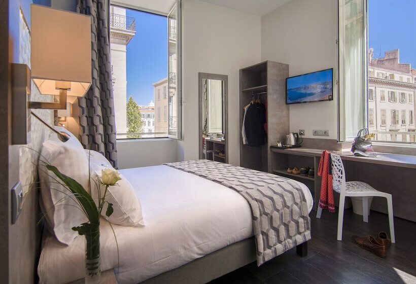 בית מלון כפרי Carre Vieux Port