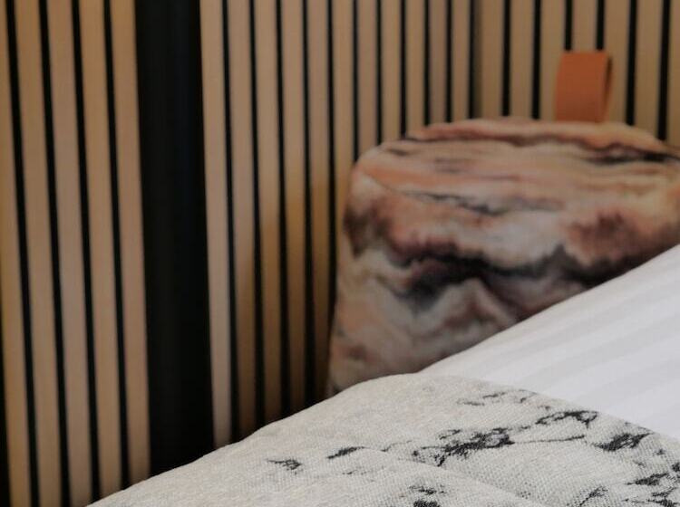 בית מלון כפרי Carre Vieux Port