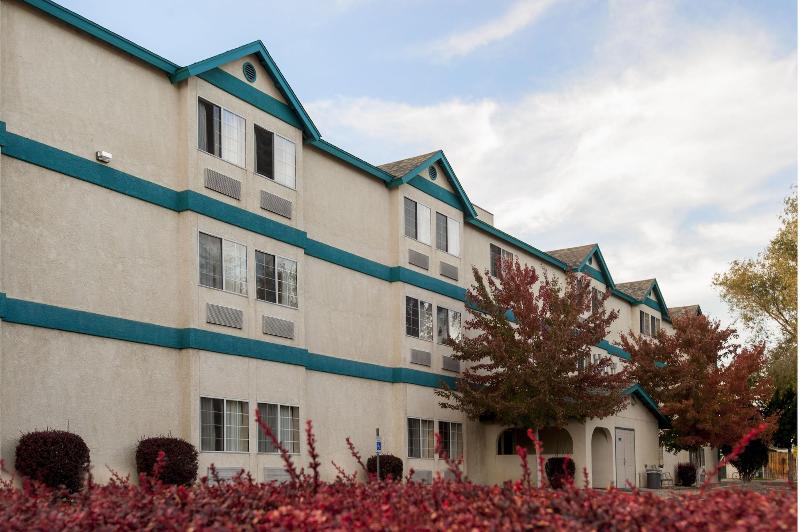 Отель Carson City Plaza