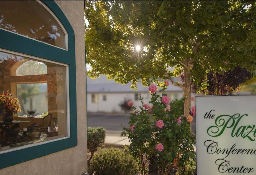 Отель Carson City Plaza