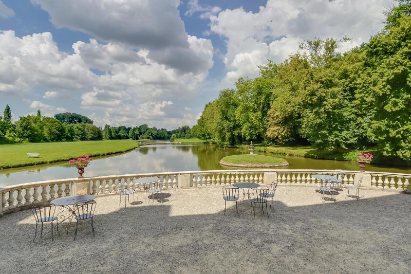 فندق Chateau D Ermenonville