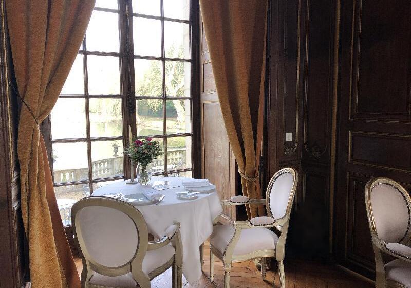 فندق Chateau D Ermenonville