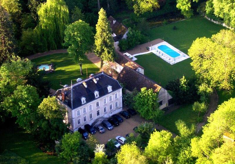 בית מלון כפרי Chateau De Challanges