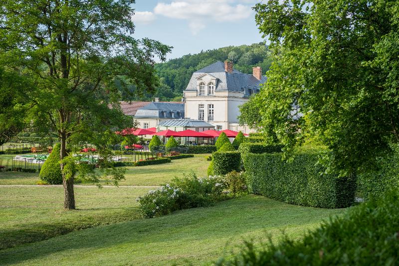 فندق Château De Courcelles   Relais & Châteaux