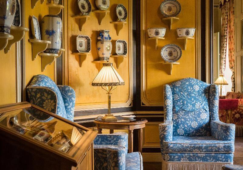 בית מלון כפרי Château De Courcelles   Relais & Châteaux