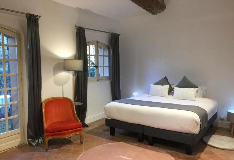 酒店 Château De La Pioline