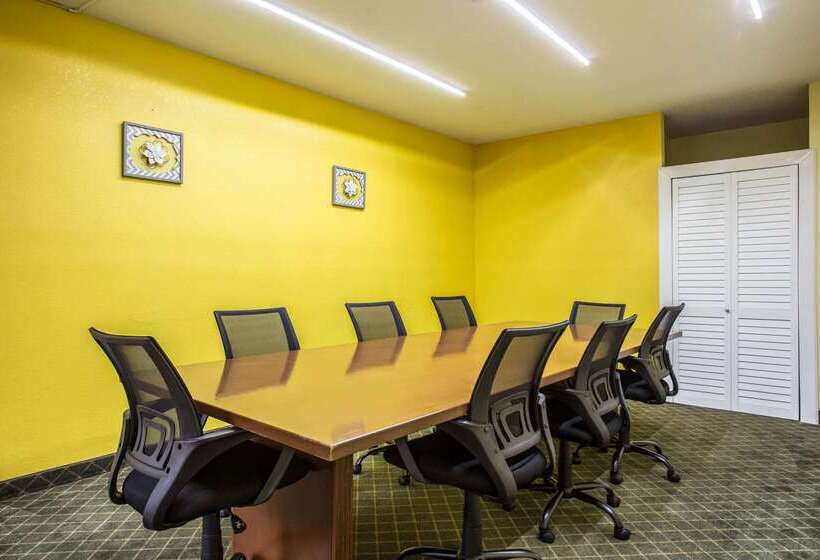 فندق Clarion Inn & Suites Aiken South