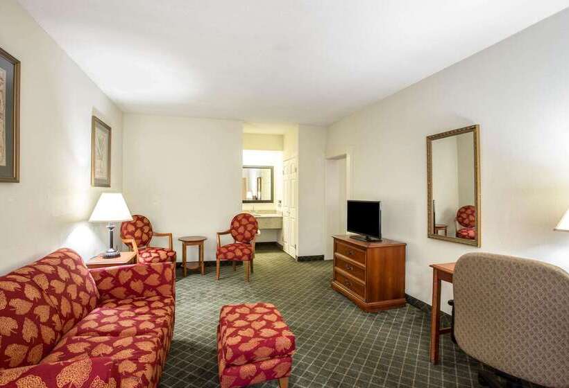 فندق Clarion Inn & Suites Aiken South