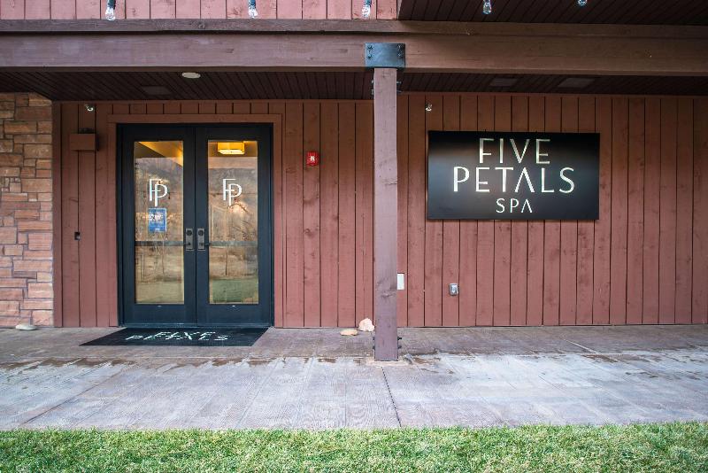 فندق Cliffrose Springdale, Curio Collection By Hilton