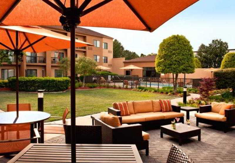 酒店 Courtyard By Marriott Fayetteville